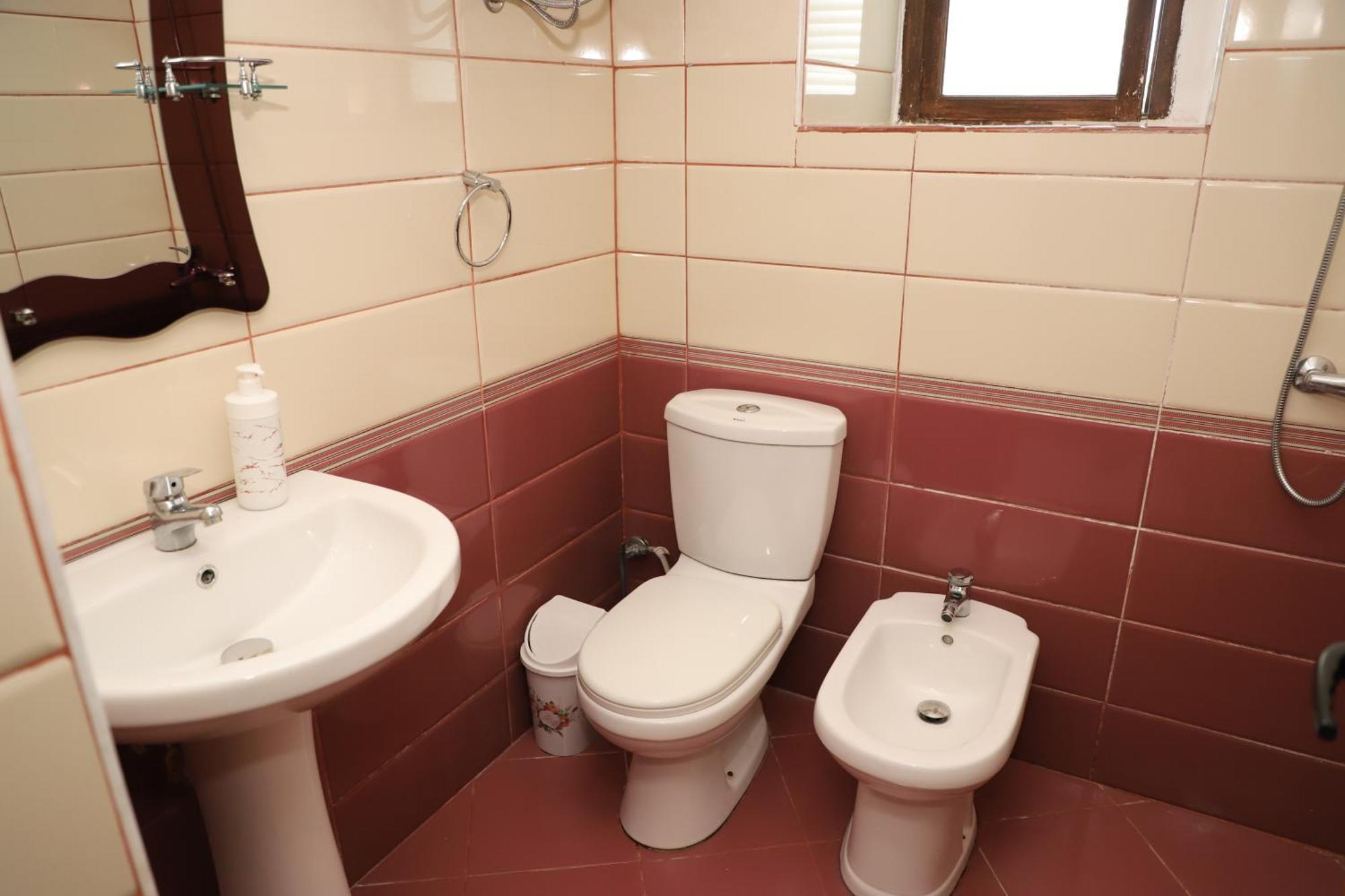 Guest House Lion Berat Esterno foto